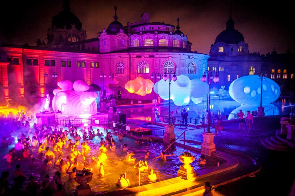 Saturday-Night-Parties-in-Szechenyi-Bath-Budapest