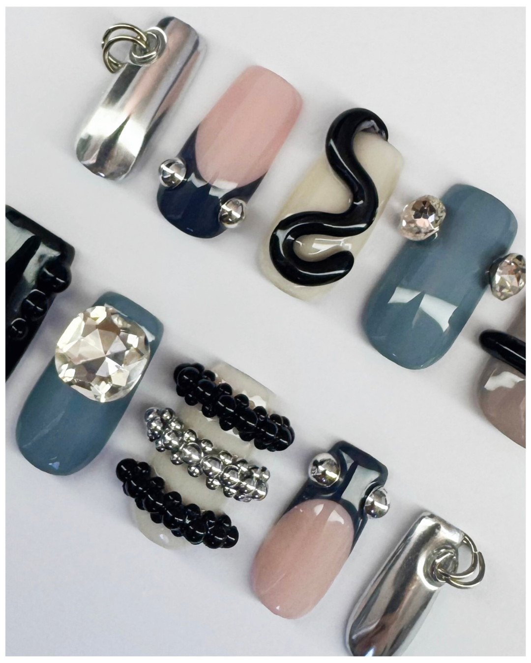 Number 9- Set Pose x 33 Carats (set carré) 8 Number 9- Set Pose x 33 Carats (set carré)